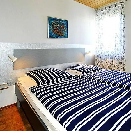 Dom wakacyjny Bungalow, *