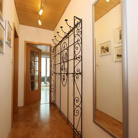 Bungalow,